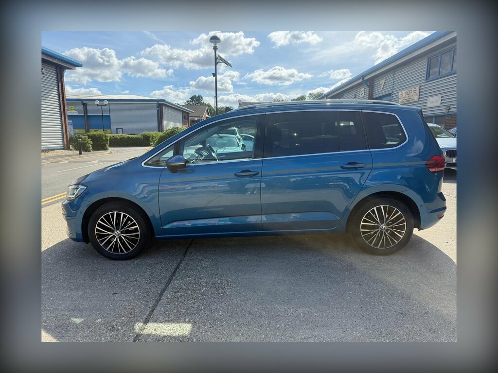 Volkswagen Touran 2.0 Tdi Bluemotion Tech Sel Mpv Dsg Eur Blue #3