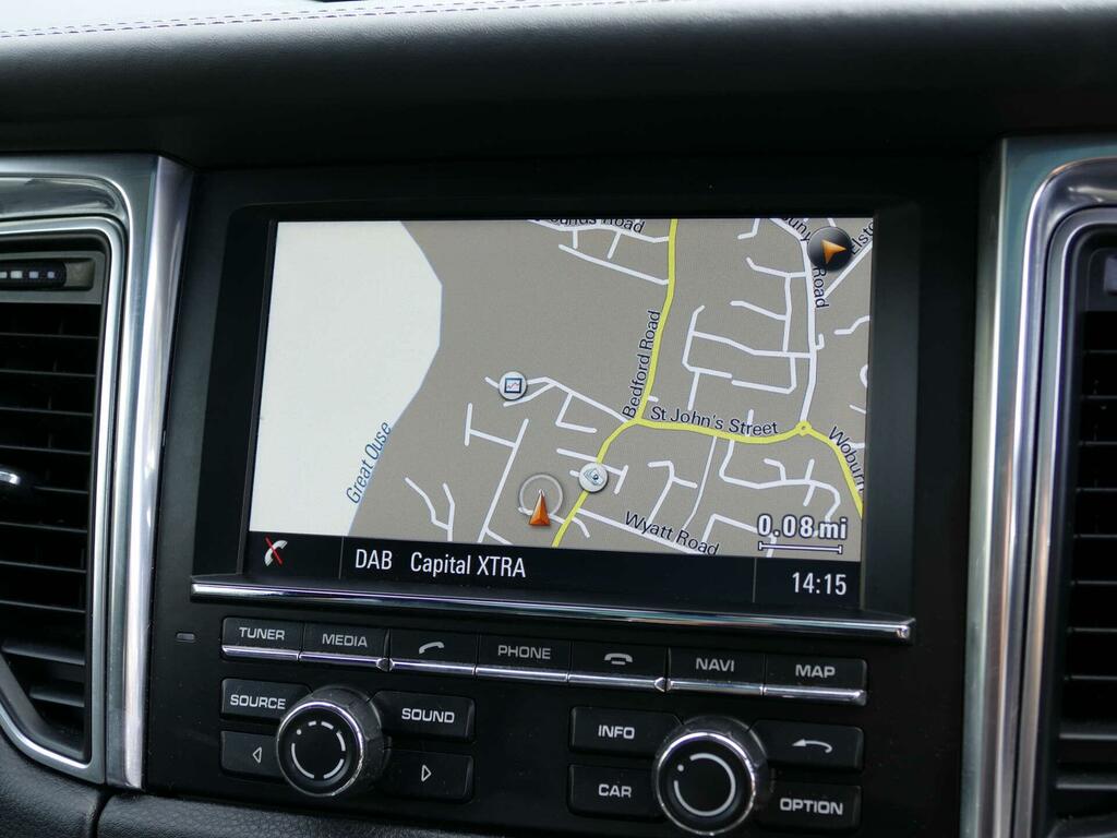 Porsche Macan 3.0 S Pdk 340 Bhp Blue #31