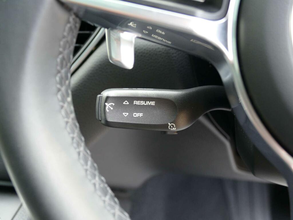 Porsche Macan 3.0 S Pdk 340 Bhp Blue #41