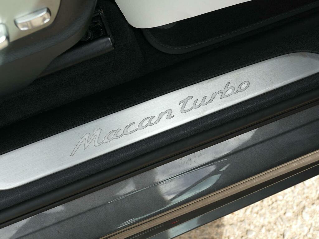 Porsche Macan 3.0 S Pdk 340 Bhp Blue #49