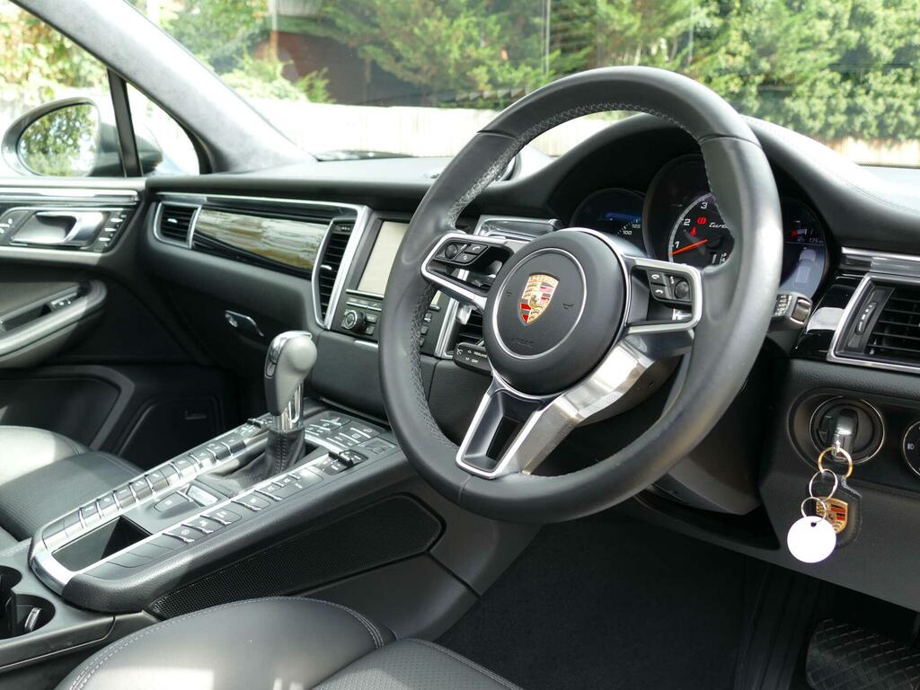 Porsche Macan Turbo Grey #3