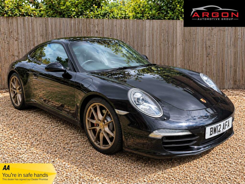 Porsche 911 991 Carrera S Black