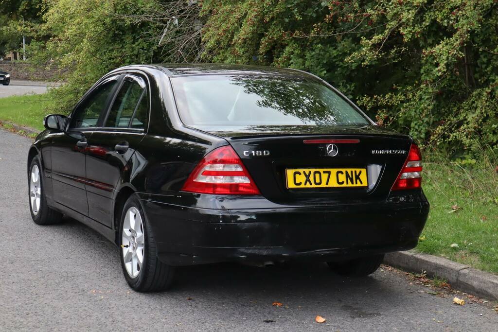 Mercedes-Benz C Class C180k Classic Se Black #5