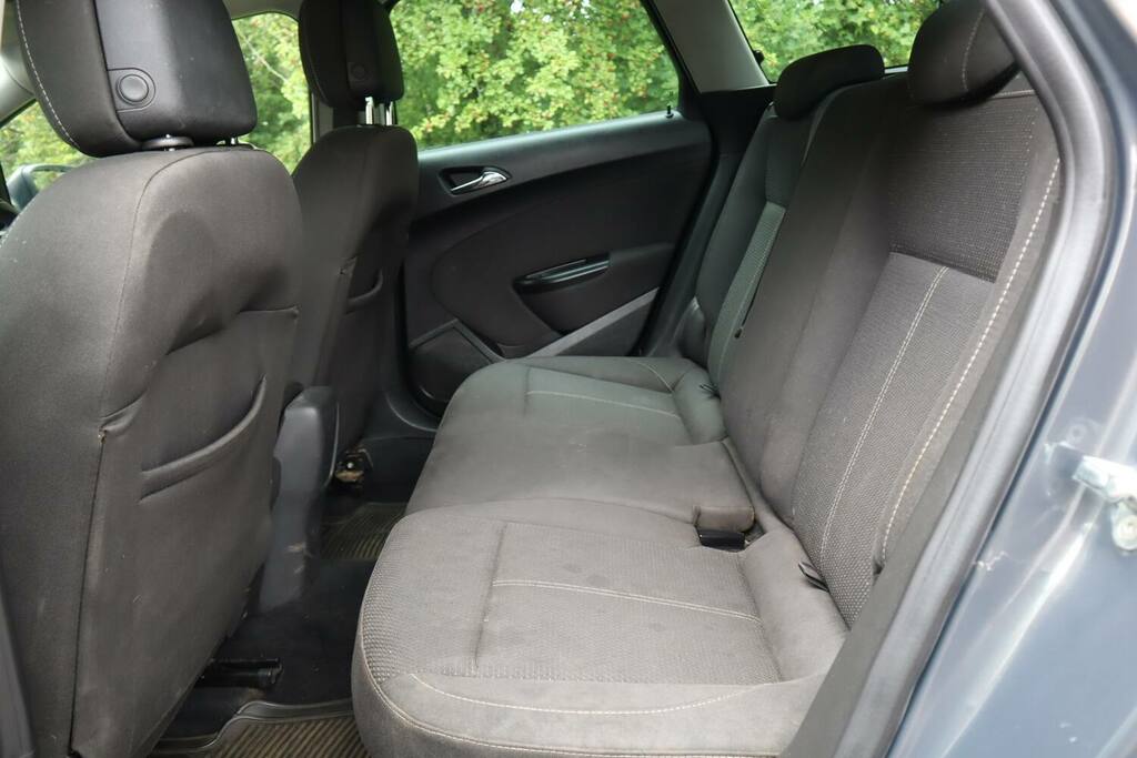 Vauxhall Astra 2.0 Cdti Ecoflex Elite Hatchback White #11
