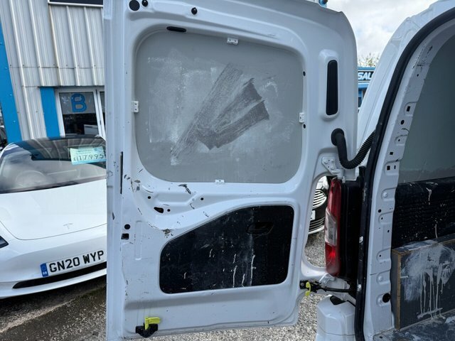 Vauxhall Combo Turbo D 2300 Dynamic 100Ps L2 Lwb With Air Con, Pl White #14