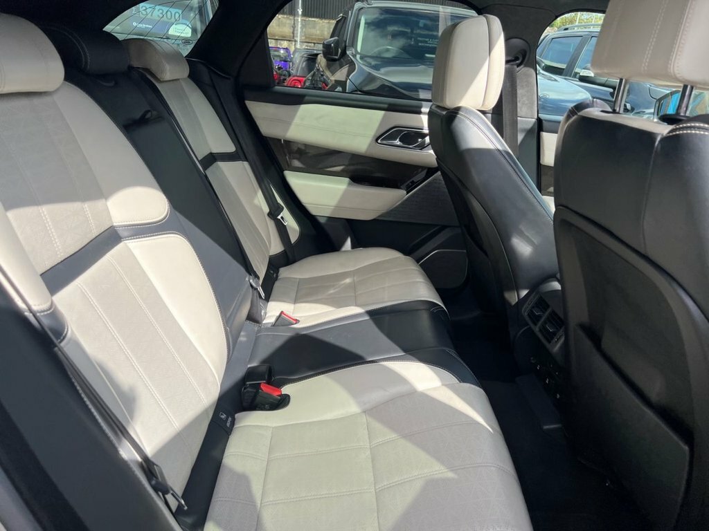 Land Rover Range Rover Velar Automatic Black #12
