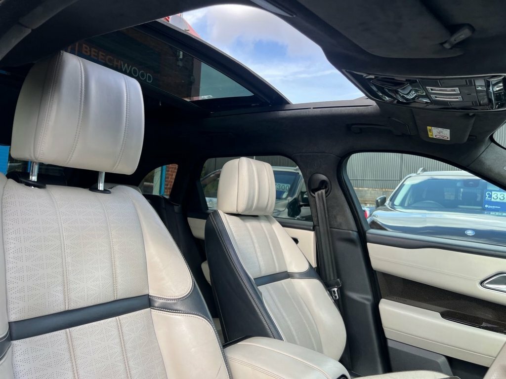 Land Rover Range Rover Velar Automatic Black #20