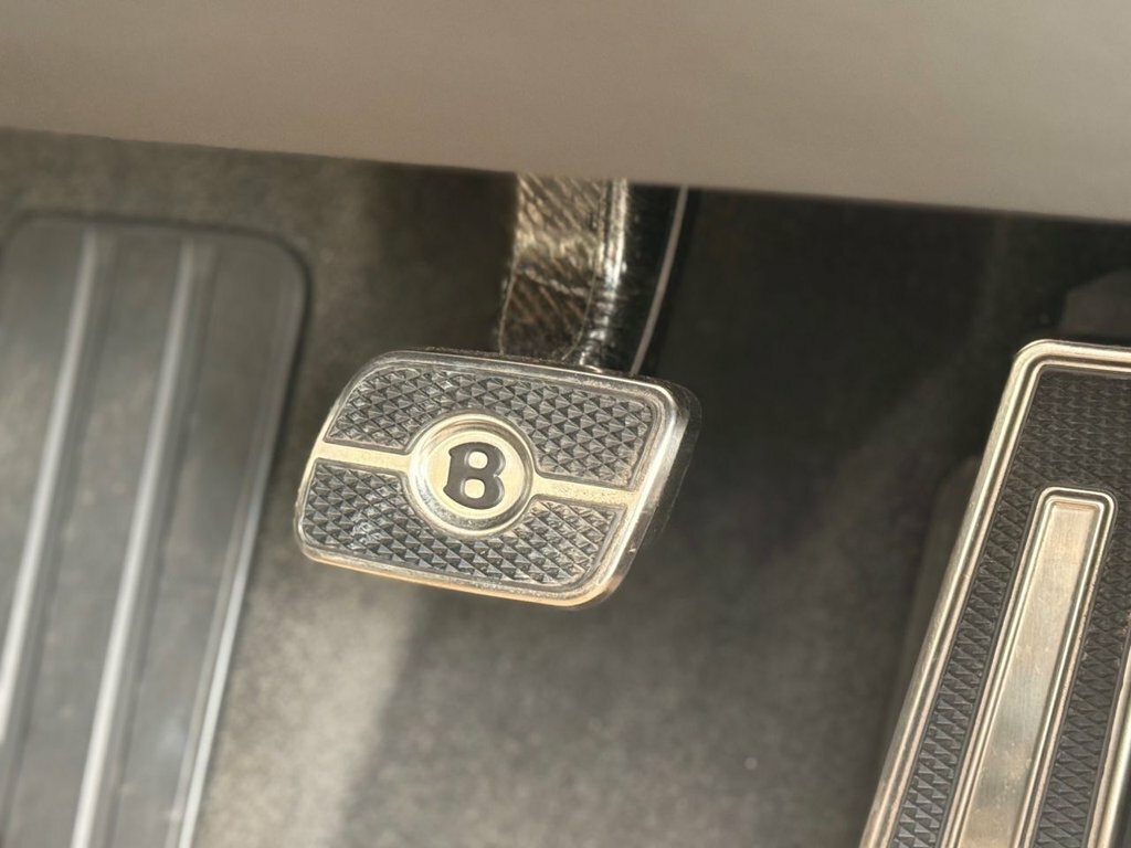 Bentley Continental Gt Gt V8 White #55