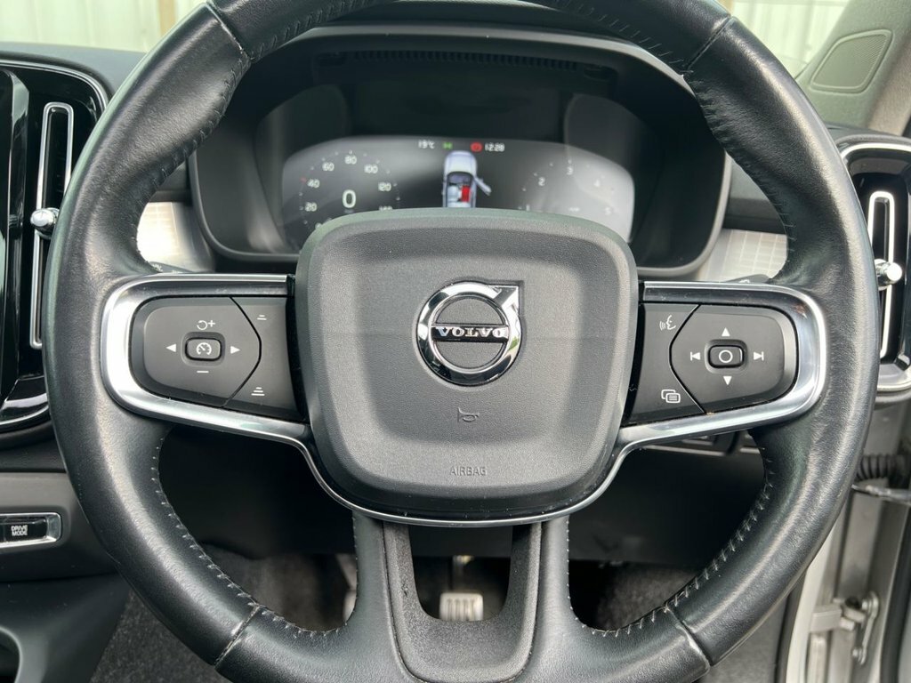 Volvo XC40 D4 First Edition Awd Grey #16