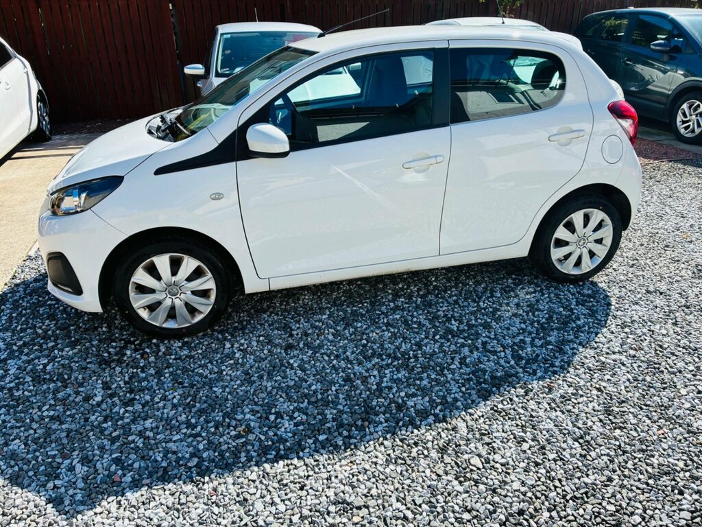 Peugeot 108 Active Red #26