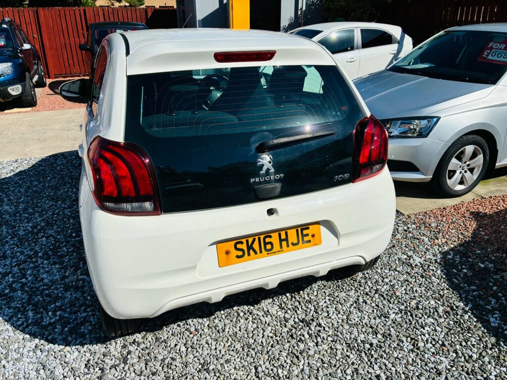 Peugeot 108 Active Red #18