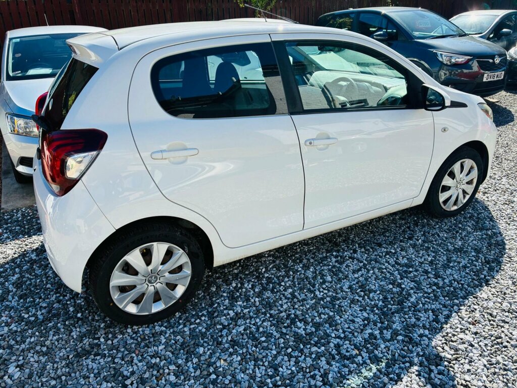 Peugeot 108 Active Red #10
