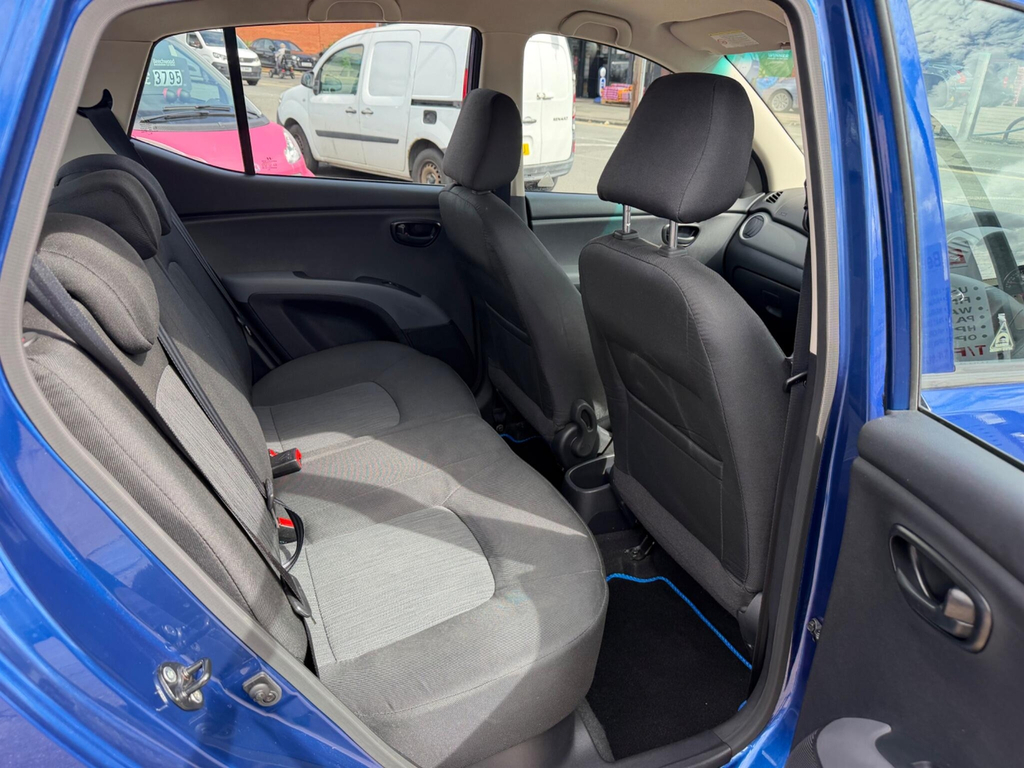 Hyundai I10 Hatchback 1.2 Active 2013 Red #10