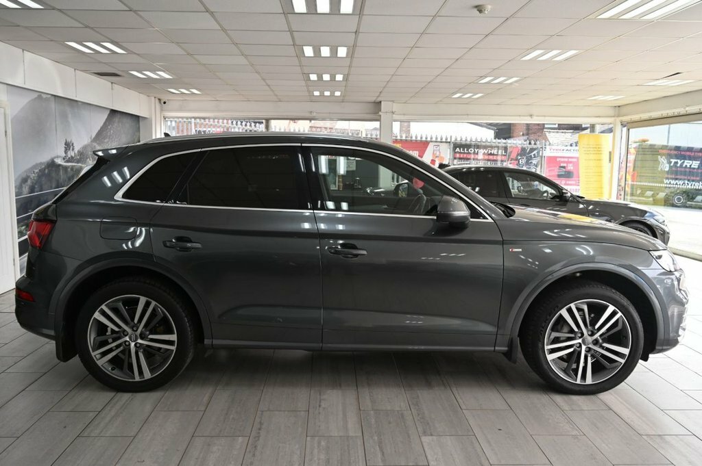 Audi Q5 3L S Line Grey #3