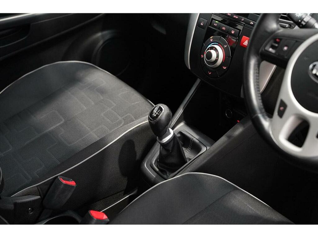 Kia Venga 1.6 2 Euro 5 Red #21