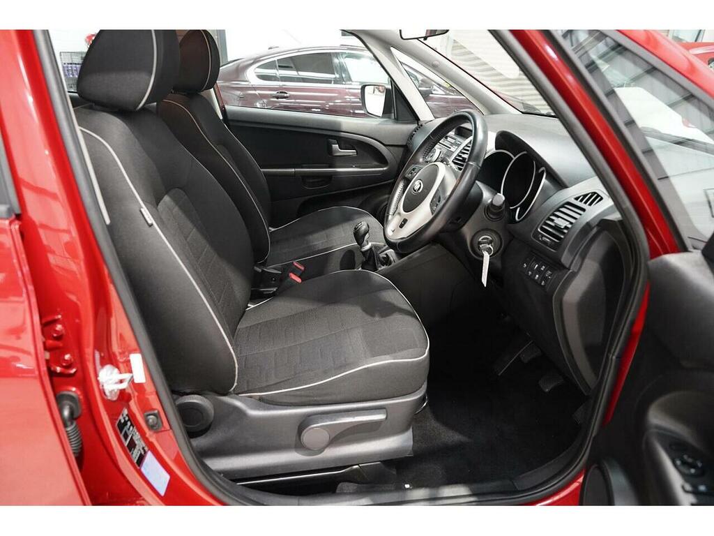 Kia Venga 1.6 2 Euro 5 Red #10