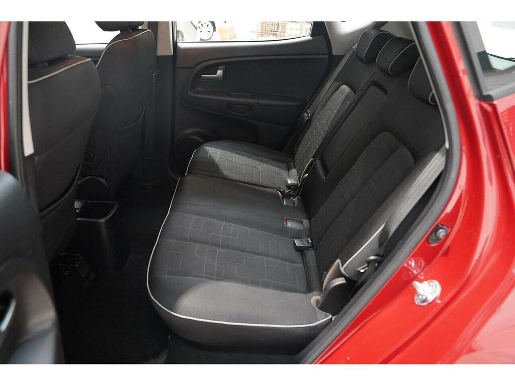 Kia Venga 1.6 2 Euro 5 Red #13