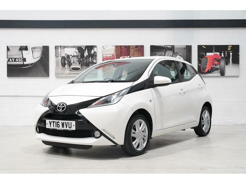 Toyota Aygo 1.0 Vvt-i X-pression X-wave Euro 5 Euro 5 White #5