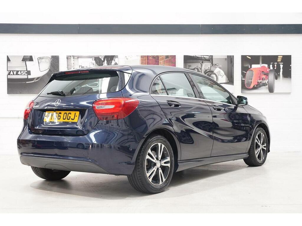 Mercedes-Benz A Class 1.6 A180 Se Executive Euro 6 Ss Blue #3