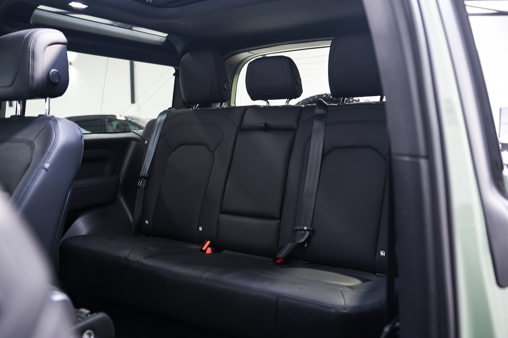 Land Rover Defender 90 3L Null Grey #16