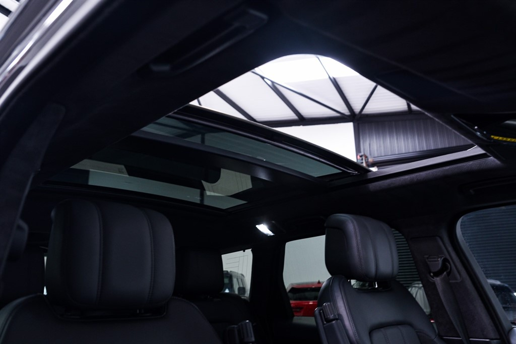Land Rover Range Rover Sport 2.0 P400e 13.1Kwh Hse Dynamic Black Suv #4