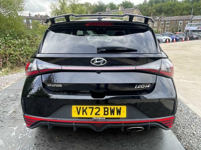 Hyundai I20 Hatchback White #10