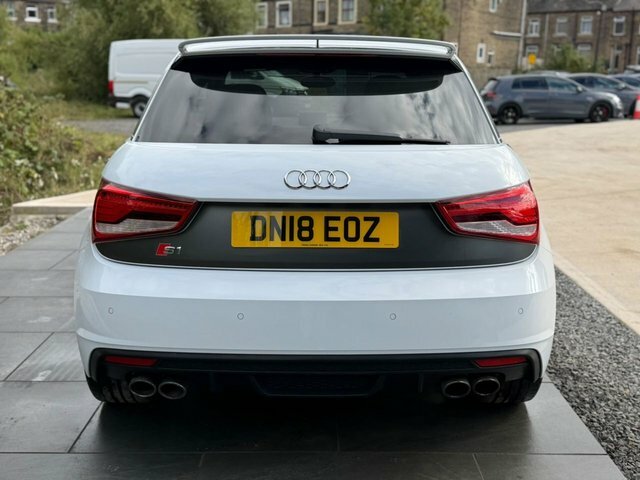 Audi S1 2.0 Tfsi Competition Quattro Euro 6 Ss Red #9