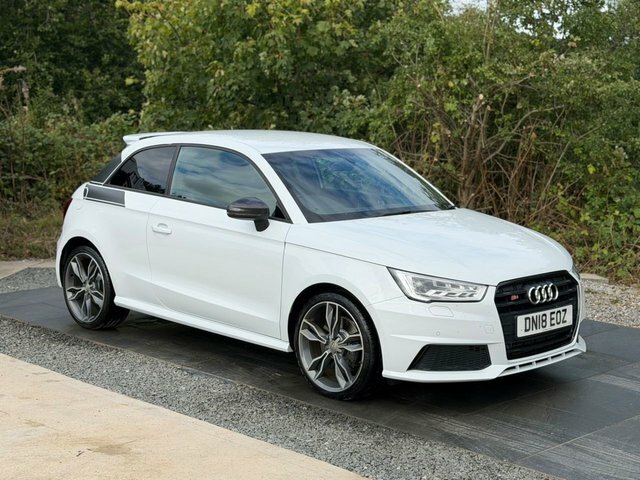 Audi S1 2.0 Tfsi Competition Quattro Euro 6 Ss Red #12