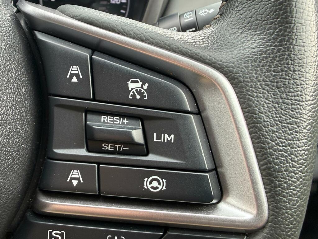 Subaru Outback Touring White #31