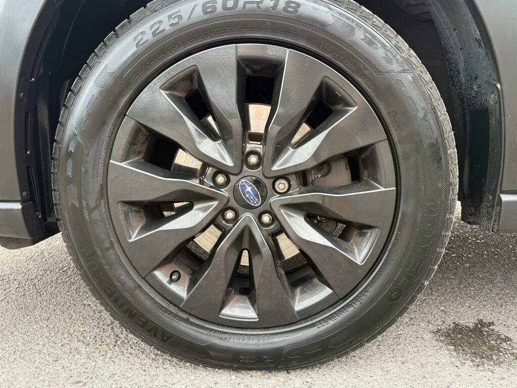 Subaru Outback Touring White #8