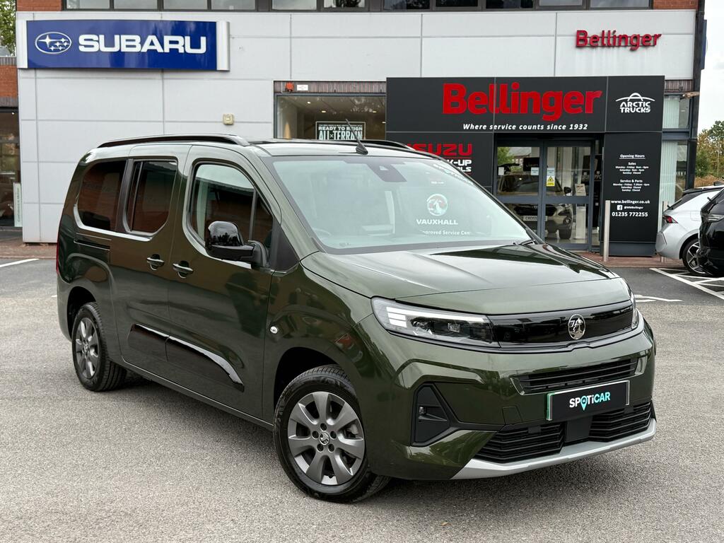 Vauxhall Combo-e Life 52Kwh Ultimate XL Mpv 11Kw Char Green
