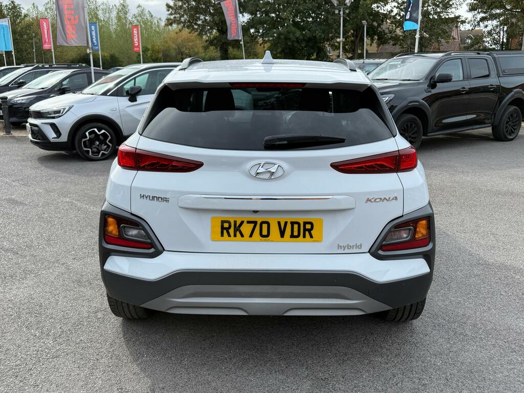 Hyundai Kona Hatchback Black #13