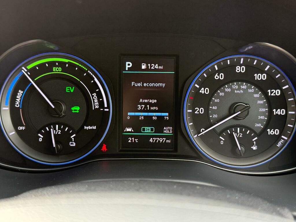 Hyundai Kona Hatchback Black #29