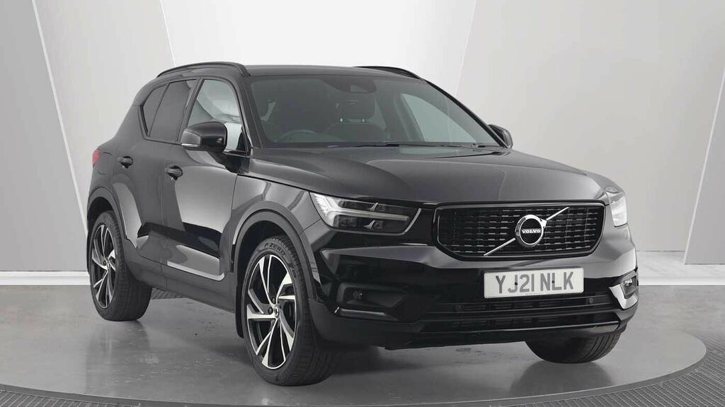 Volvo XC40 R-design Pro, T3 Heated Seats, Power Dr Black