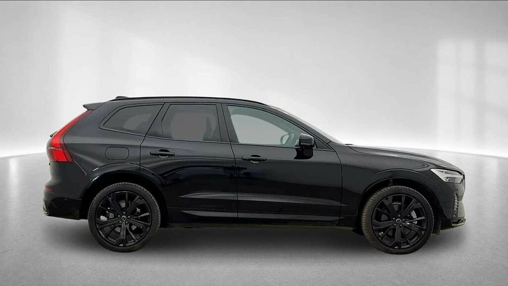Volvo XC60 Black Edition Plus, B5 Awd Mild Hybrid, 36 Black #2