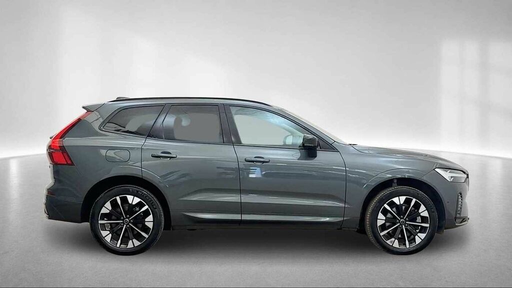 Volvo XC60 Ultra, B5 Awd Mild Hybrid, Dark Panoramic  #2
