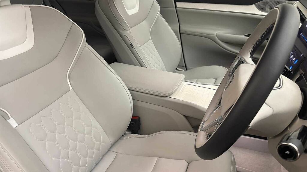 Volvo EX90 Ultra Blue #29