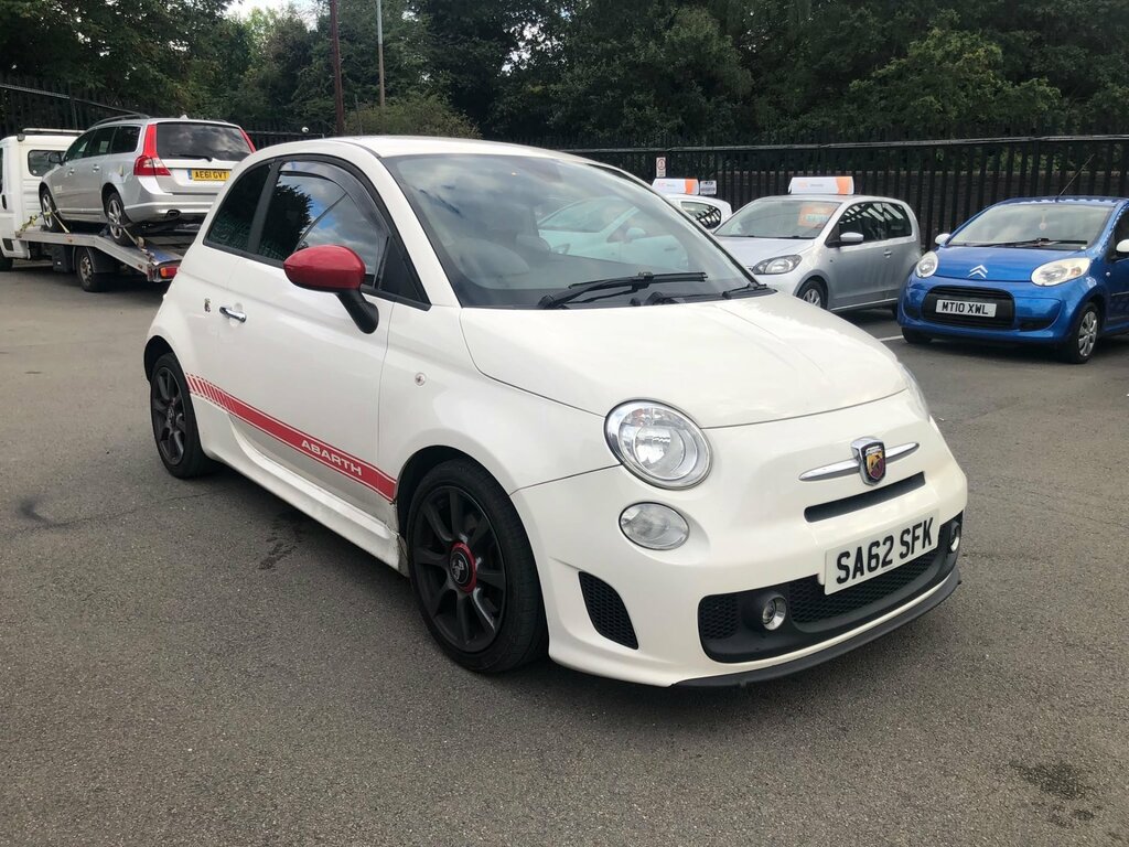 Abarth 500 1.4 T-jet Hatchback Euro 5 135 White #4