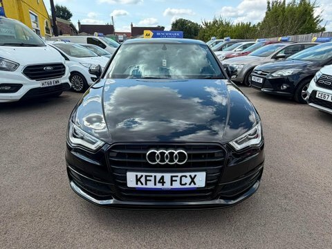 Audi A3 2.0 Tdi S Black #2