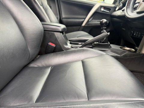 Toyota Rav 4 Active D-4d 4X2  #15