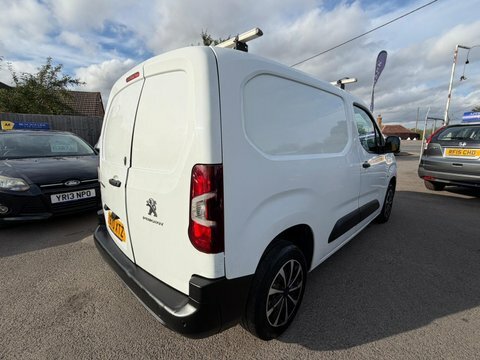Peugeot Partner 1.5 Bluehdi 650 White #5
