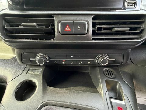 Peugeot Partner 1.5 Bluehdi 1000 Professional Standard Panel Van E White #22