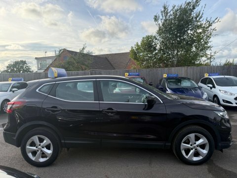 Nissan Qashqai Tekna Plus Dig-t Xtronic Red #4