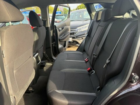 Nissan Qashqai Tekna Plus Dig-t Xtronic Red #16