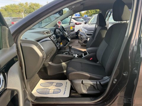Nissan Qashqai Tekna Plus Dig-t Xtronic Red #14