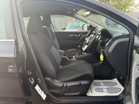 Nissan Qashqai Tekna Plus Dig-t Xtronic Red #10