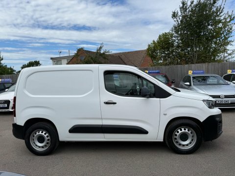 Peugeot Partner 1.6 Bluehdi 1000 White #4