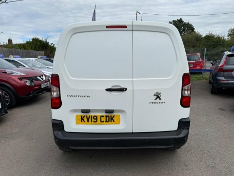 Peugeot Partner 1.6 Bluehdi 1000 White #6