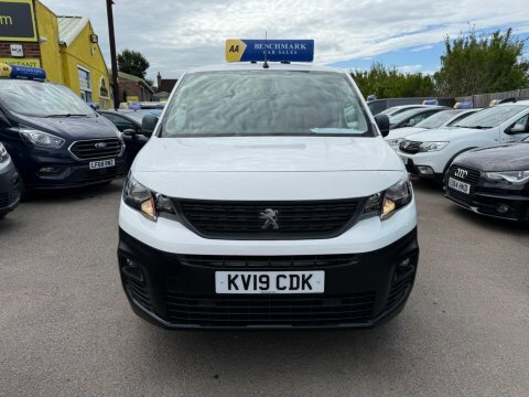 Peugeot Partner 1.6 Bluehdi 1000 White #2