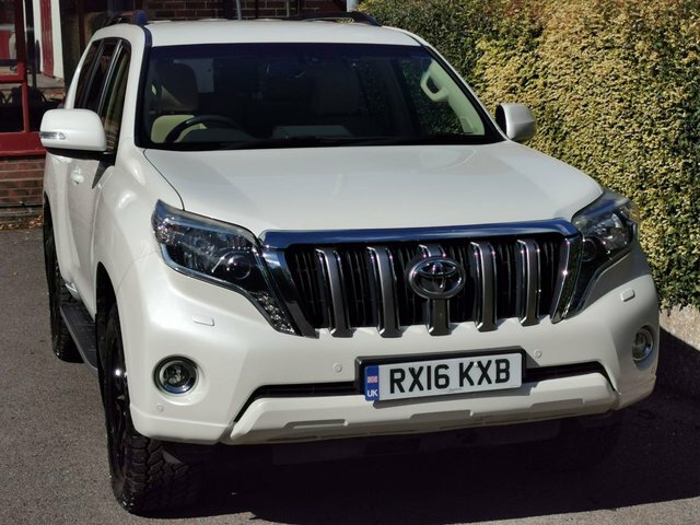 Toyota Land Cruiser Icon Suv White #6
